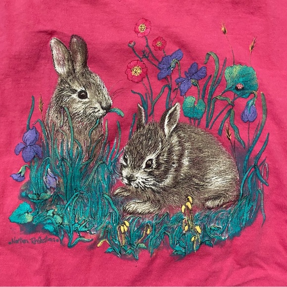 VINTAGE T-Shirt Pink bunnies!! - Picture 1 of 4